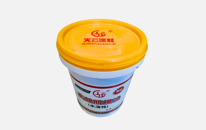 脫膜油的選擇與使用指南：從材質(zhì)適配到工藝優(yōu)化，提升加工效率